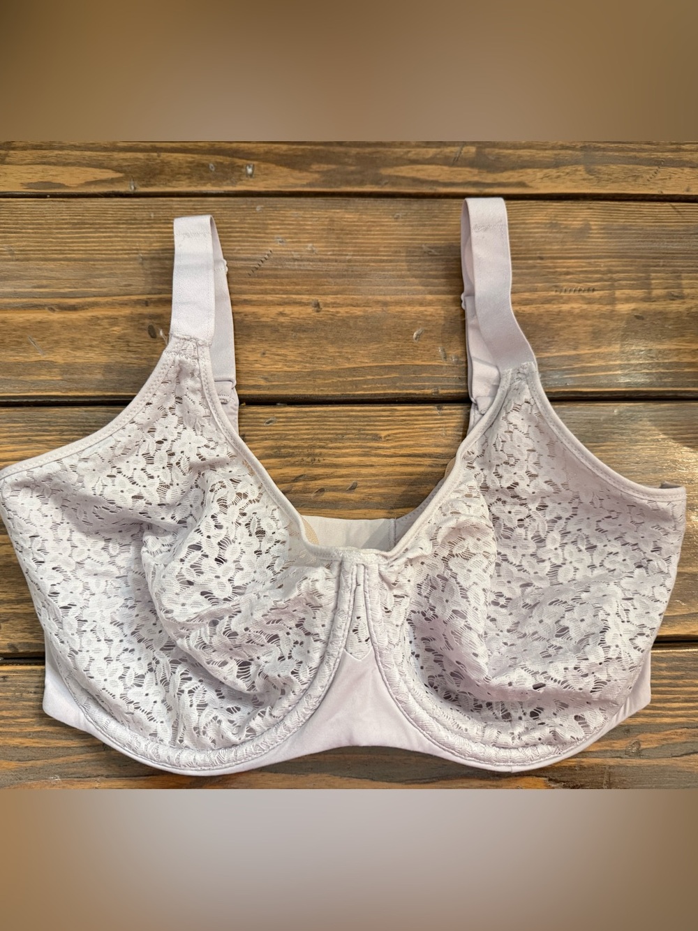 Chantelle Lace Underwire Bra in Light Lavender 34 DDDD(G)